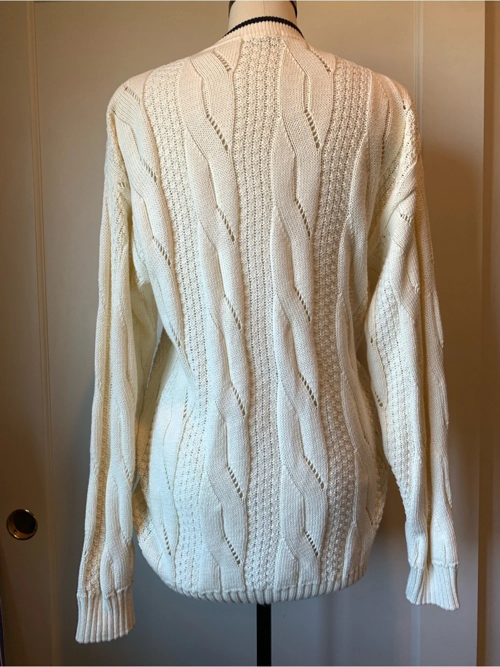 Aquascutum London Cream Cable Knit Cardigan with Navy Trim